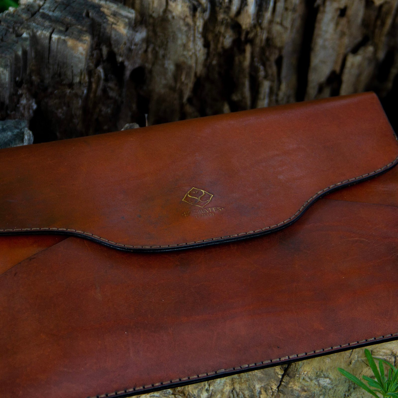 SOCRATES TBILISI DOCUMENT HOLDER - LEATHER